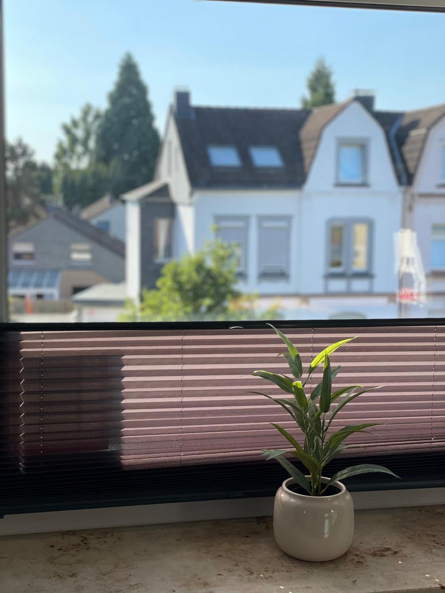 Moderne Wohnung - Renoviert 2024 ゾーリンゲン エクステリア 写真